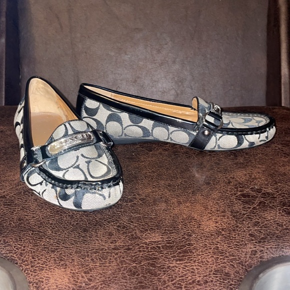 ⭐️⬇️ Coach Women’s Sandals/Slip-On Flat Shoes VINTAGE - Picture 10 of 16